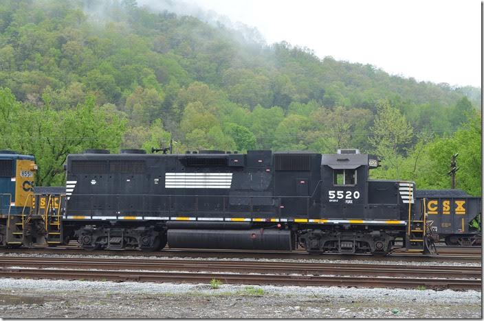 FURX GP38-2 5520. Shelby. View 2.